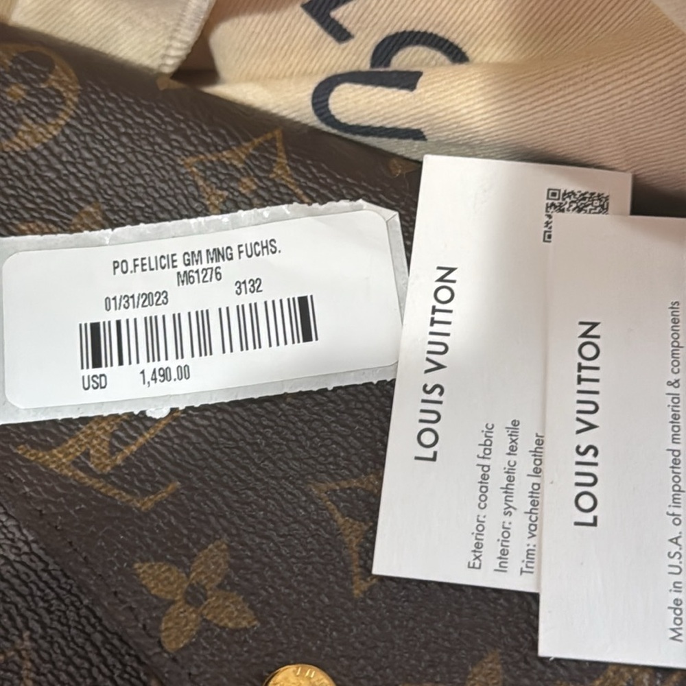 Authentic LV Felicie Pochette!!! With zippered insert, Chain, dust bag and box - Picture 17 of 17